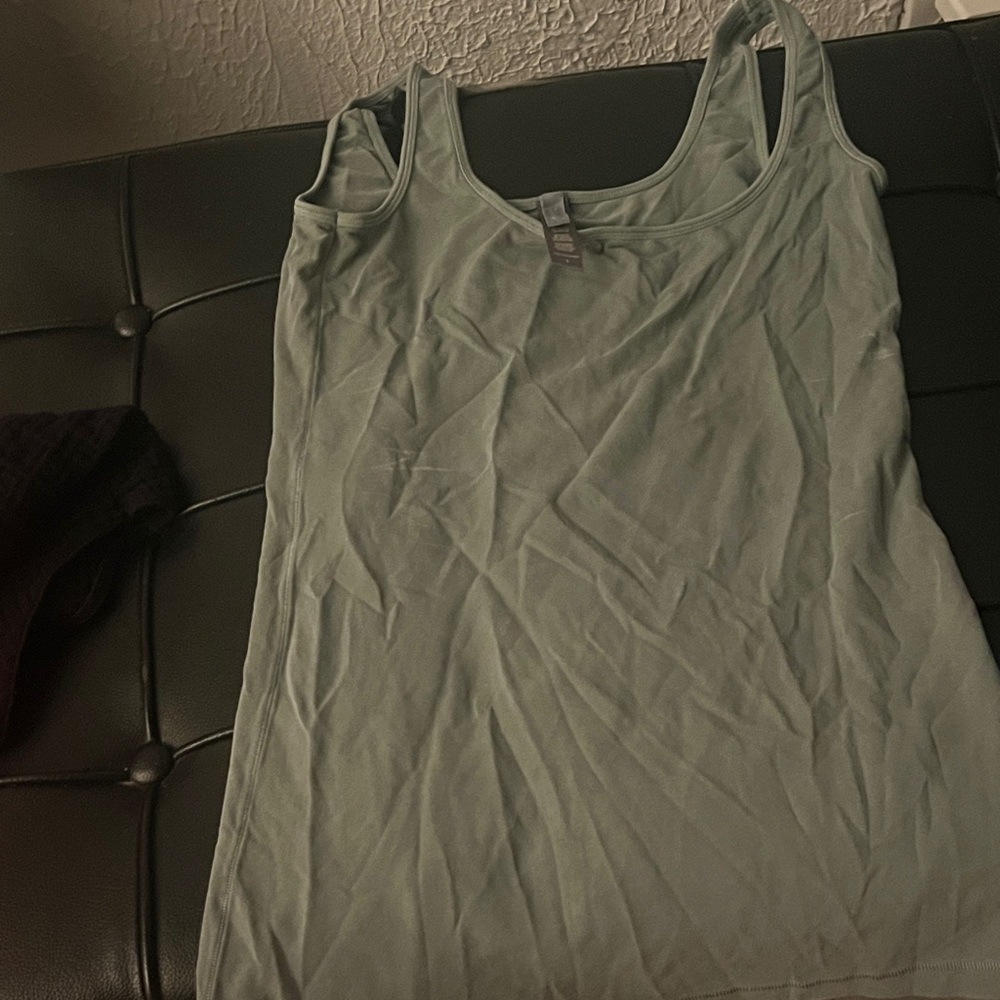 Skims tank